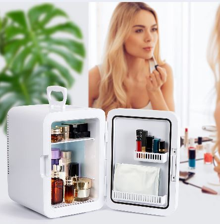 Mini refrigerador para maquillaje